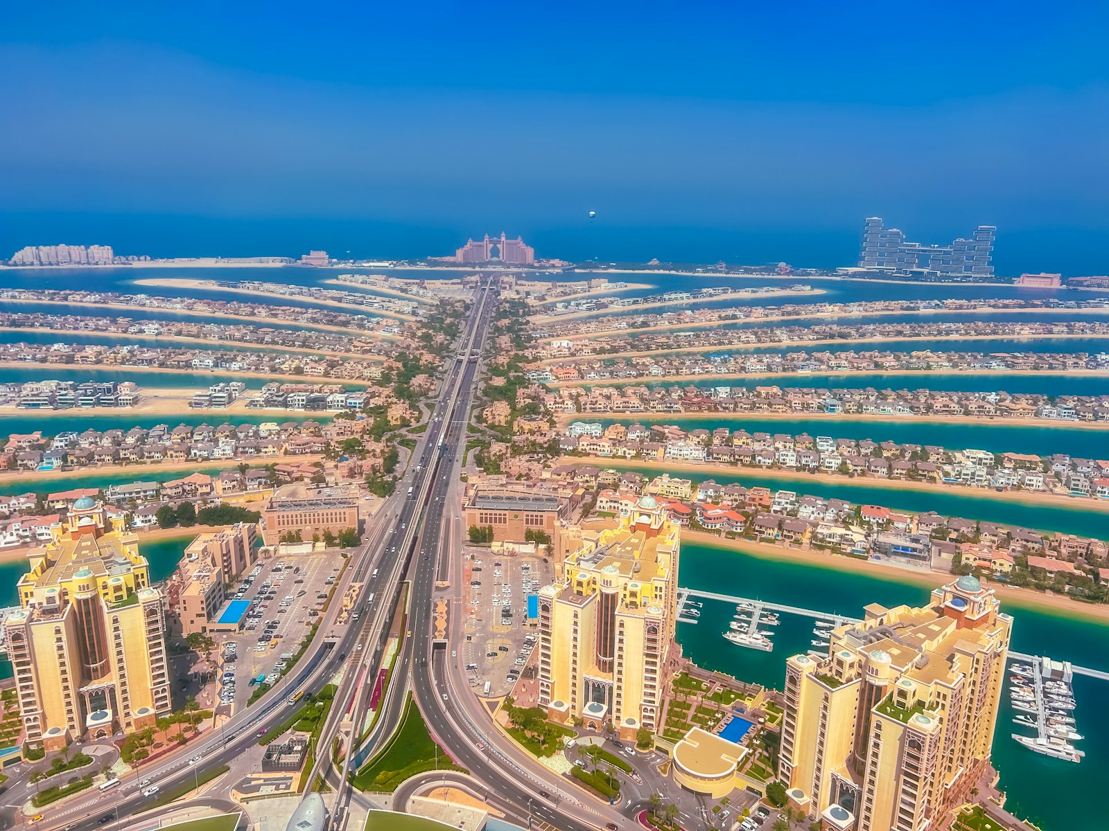 такси за поддръжка имот на The Palm Jumeirah